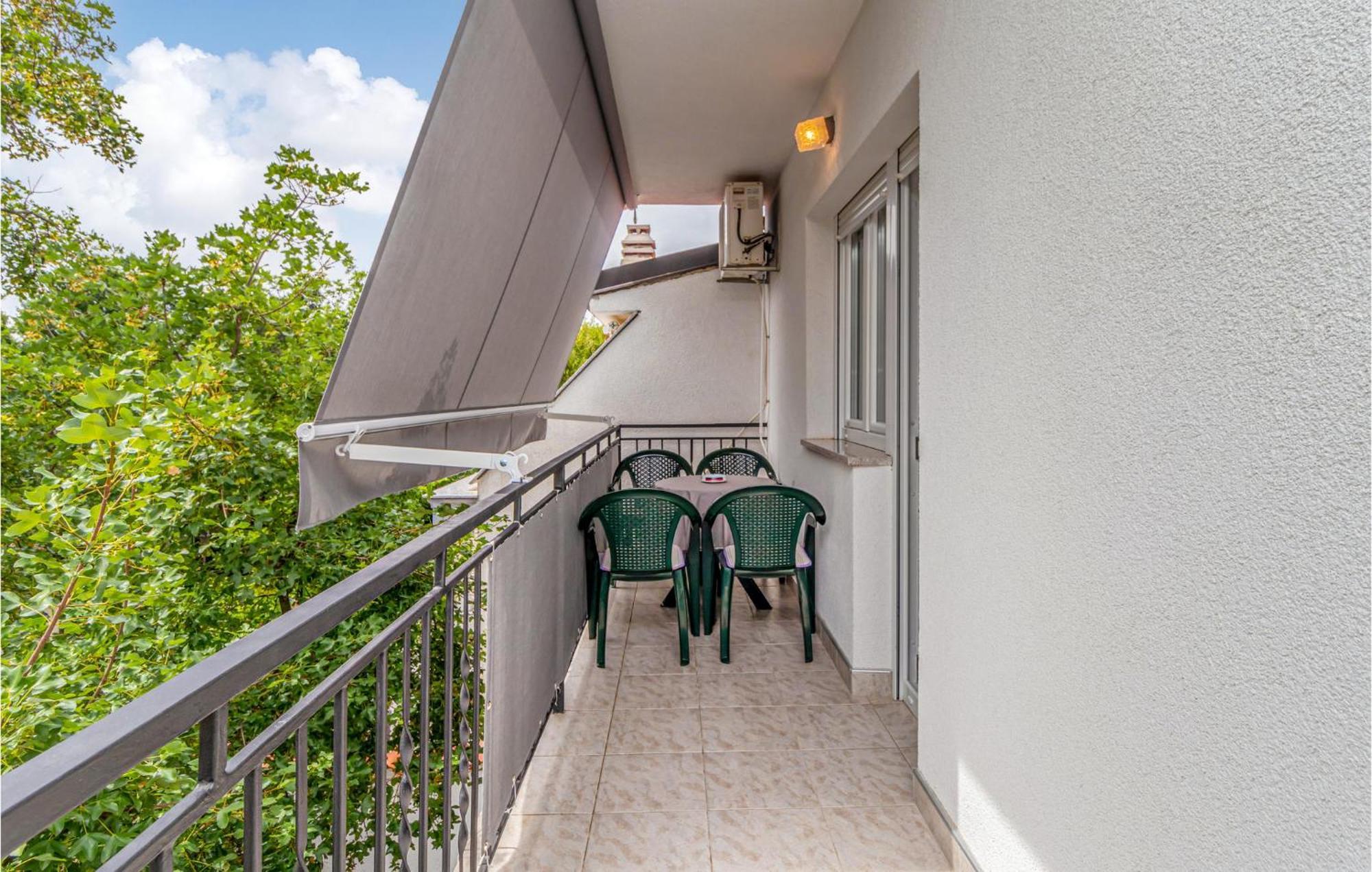 Nice Apartment In Jadranovo With Wifi Ngoại thất bức ảnh